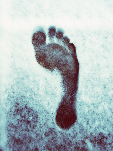 Fußabdruck im Schnee